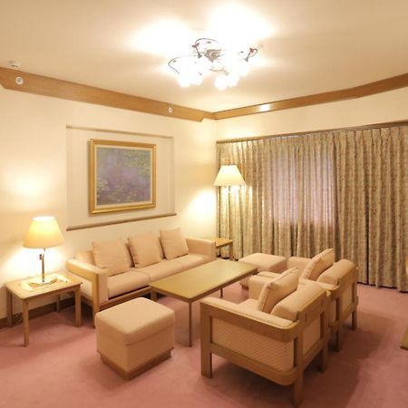 Kurashiki Kokusai Hotel Экстерьер фото