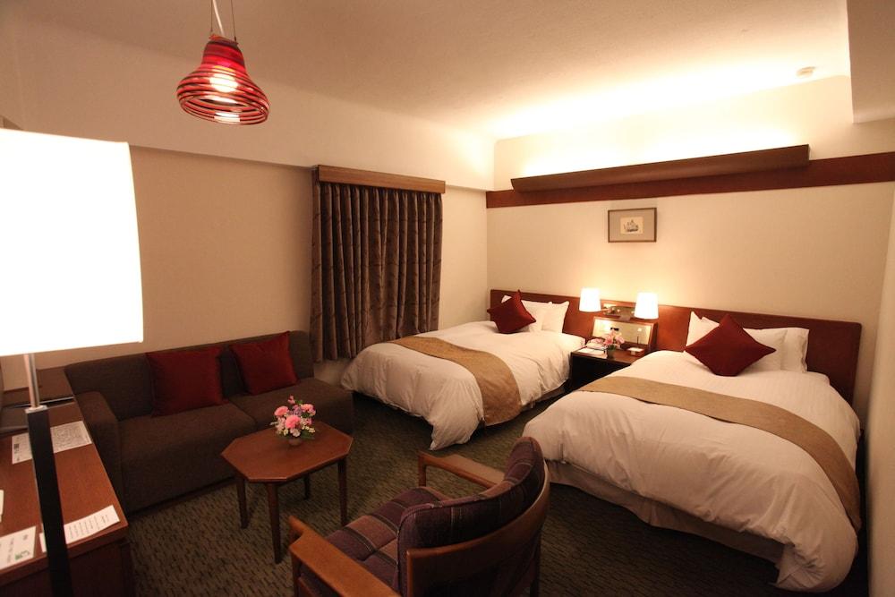 Kurashiki Kokusai Hotel Экстерьер фото