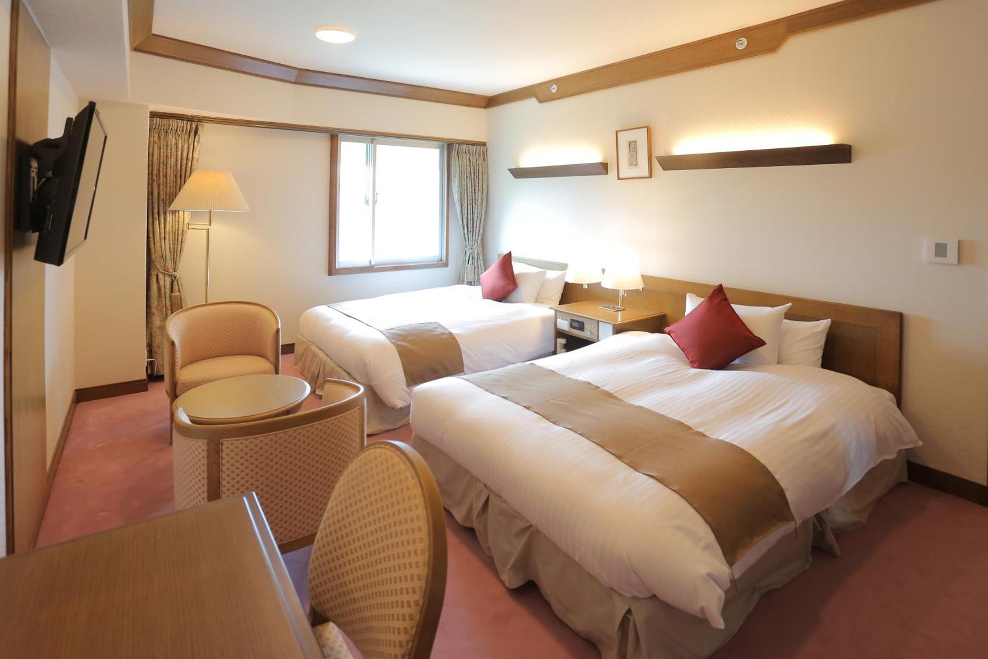 Kurashiki Kokusai Hotel Экстерьер фото